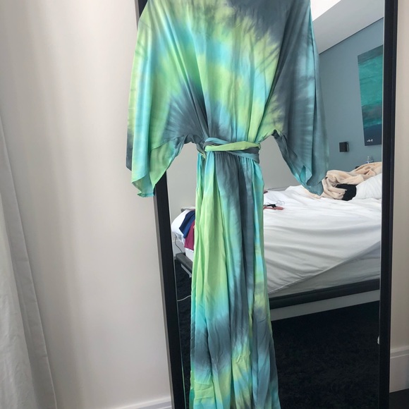 Clothes and bathing suits - Picture 8 of 8